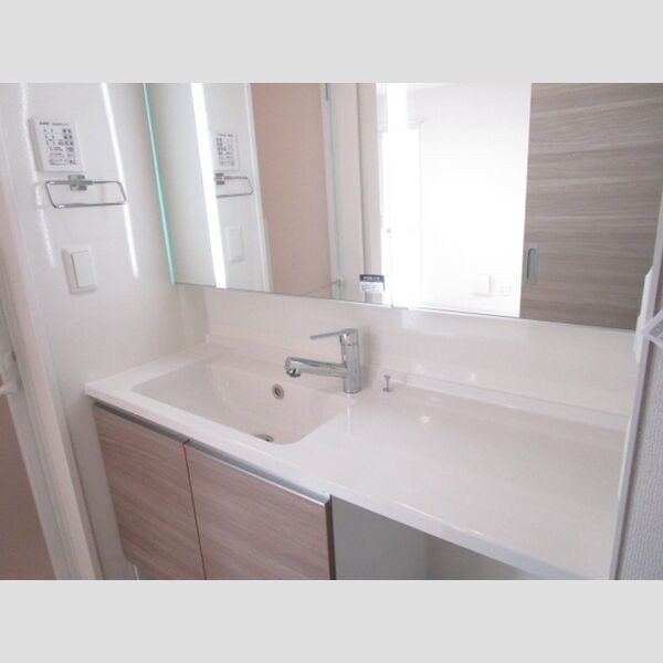 D-Raffine302号室 洗髪洗面化粧台