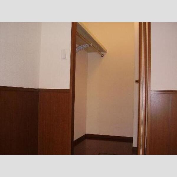 サンビレッジ　Ⅱ105号室 ウォークインクロゼット