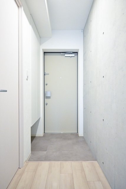 フェリデンシア御嶽山1階 玄関