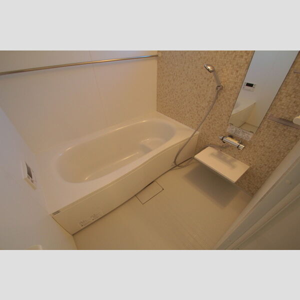 LUCIA(ルチア)107号室 お風呂