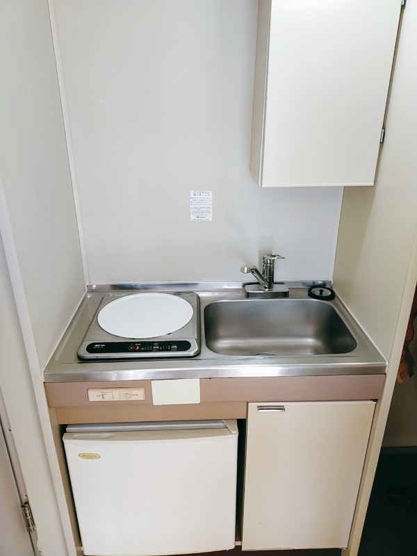ローズアパートＦ－１５(F-015) キッチン