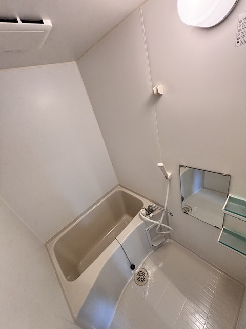 ローズハイツ山手0104号室 ※別号室の参考写真です(現況優先・仕様違いの場合あり)