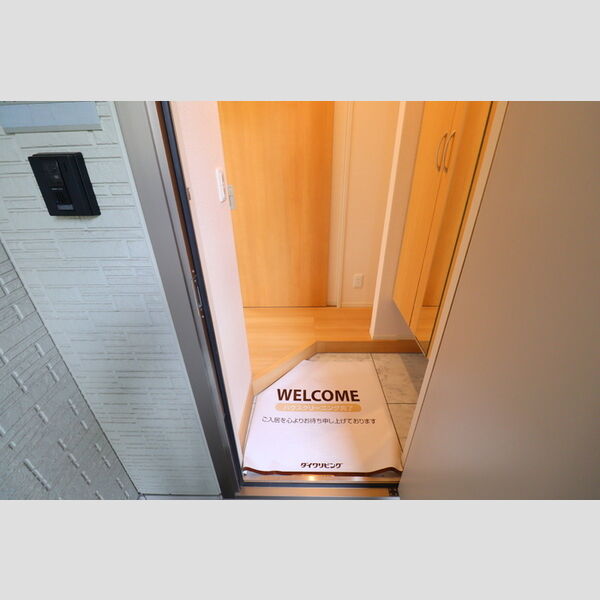 ライズ生田 玄関