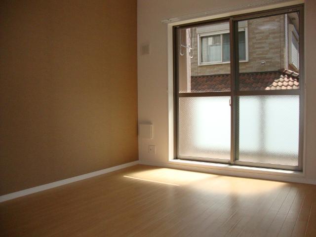 クレシア リビング