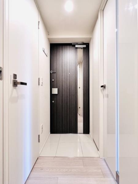 Ｂｒｉｌｌｉａ　ｉｓｔ　赤羽3階 玄関