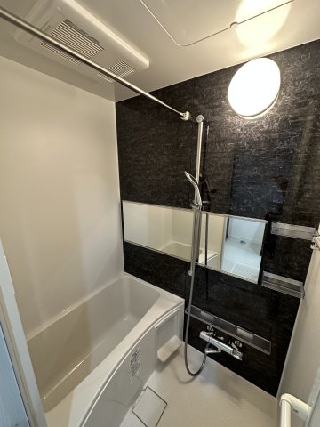 Beach Lagoon杉田103号室 お風呂