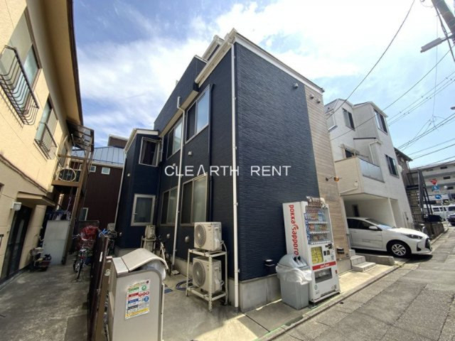 ＭＡＨＡＬＯ ＴＥＲＲＡＣＥ 本蓮沼1階 デザイナーズマンション