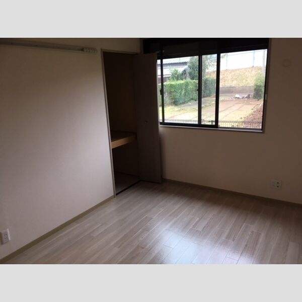 アピエ　壱番館/弐番館弐番館103号室 洋室