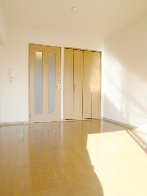 ニューハイム 403号室の写真です。