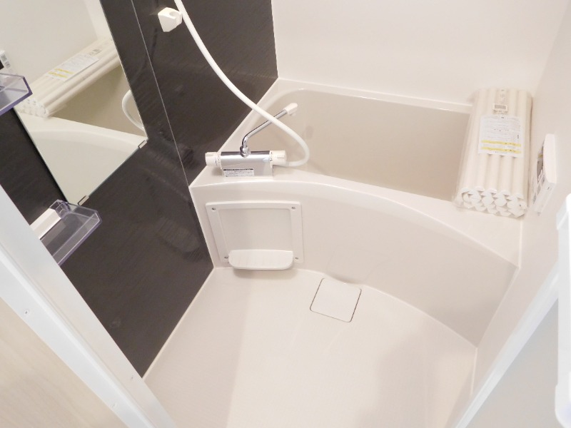 Lily東中山2階 ホテルライクなお風呂