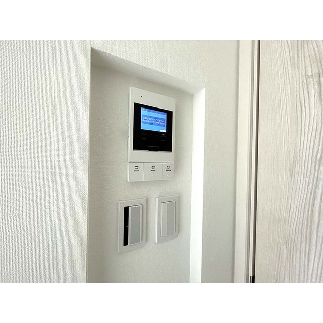 ピークヴィレ東向島201号室 モニター付インターホン