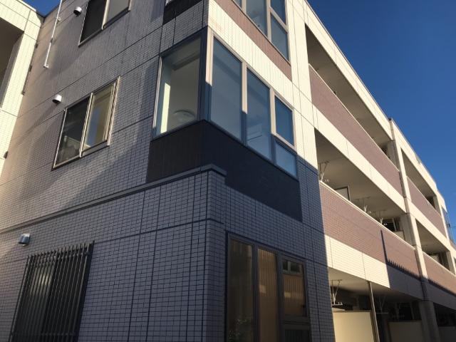 向日葵 外観写真（昼）