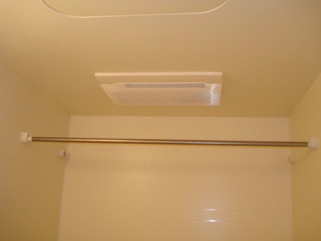 フリージャー茅ヶ崎201号室 浴室乾燥機