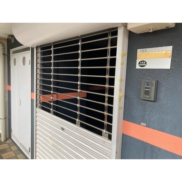 ＬＥＧＥＮＤ 内観