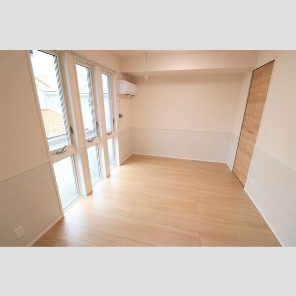 Delasse Kowa Ⅱ202号室 洋室