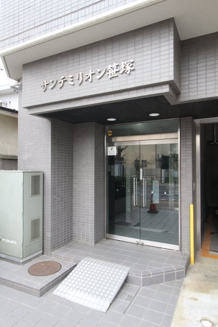 サンテミリオン笹塚2階 エントランス
