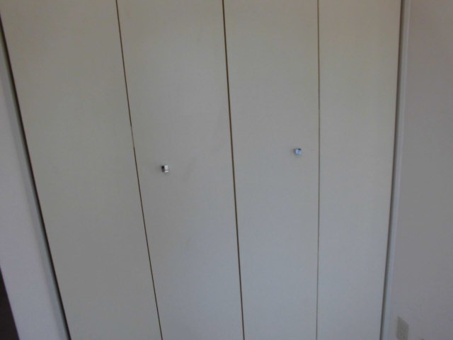 ローズマンション(A-001)2階 収納