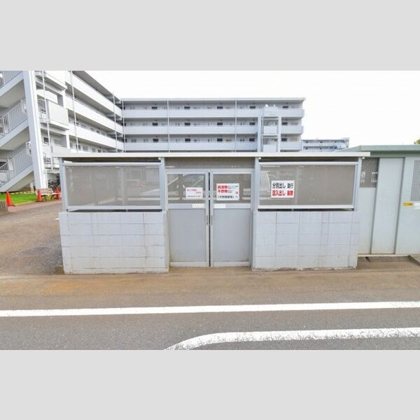 Bellevue壱番館 ゴミ置き場