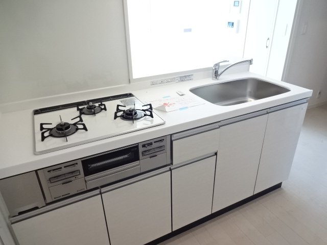 フローラ201号室 キッチン