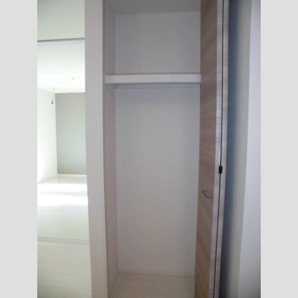 プロシード志木幸町202号室 収納