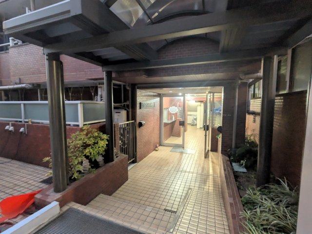 ユースフル目白403号室 エントランス