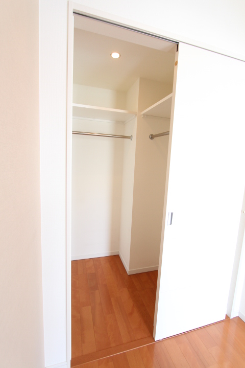 プライムアーバン池袋 ウォークインクローゼット