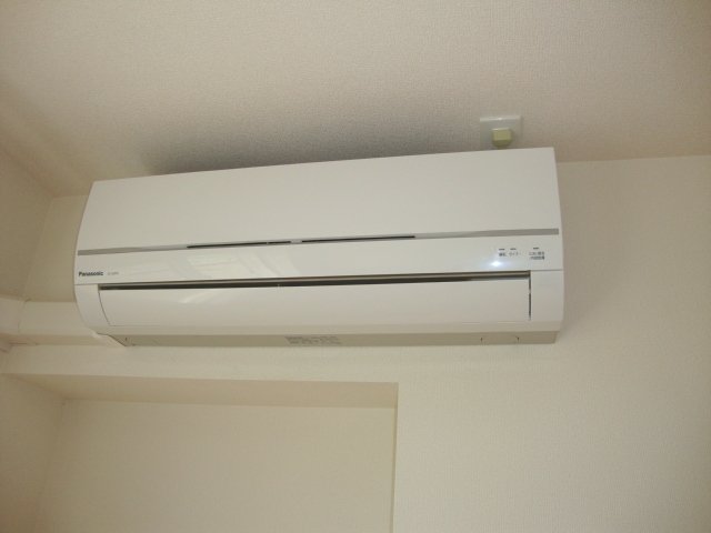 ｂｅａｍｉｎｇ203号室 エアコン