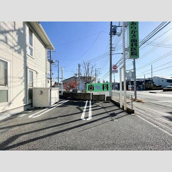 K´レセンテ 駐車場