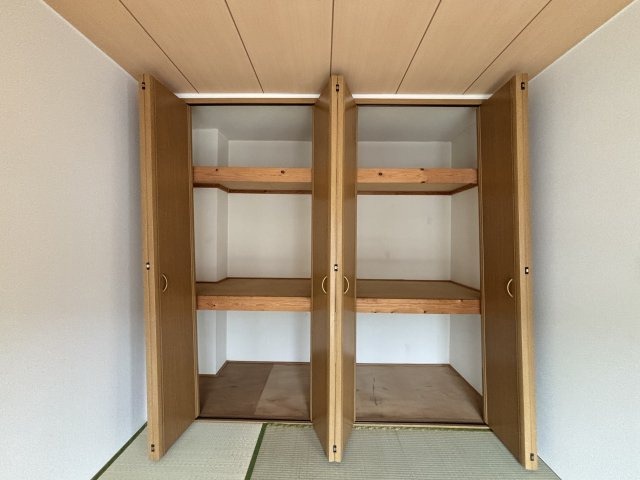 エミナス能見台 収納