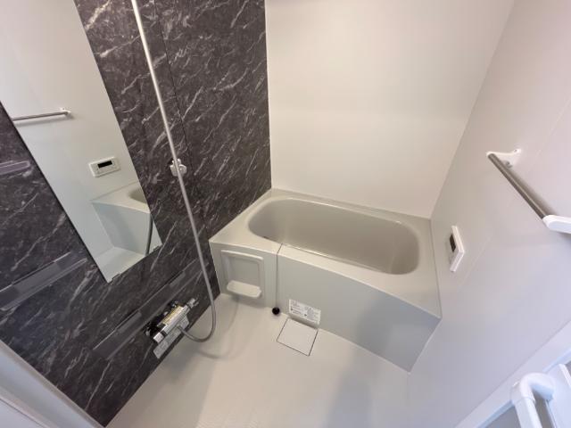 フリーダムファン103号室 バス