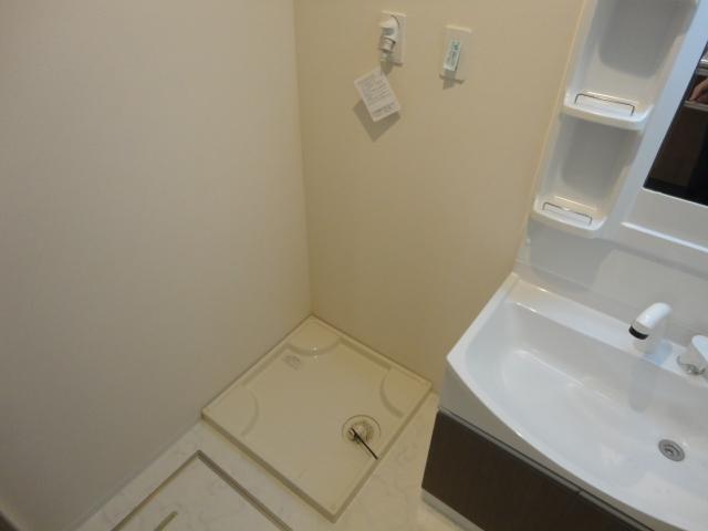 Ｐｅｔｉｔｅ　Ｌｕｍｉｅｒｅ205号室 洗濯機置場（イメージ）