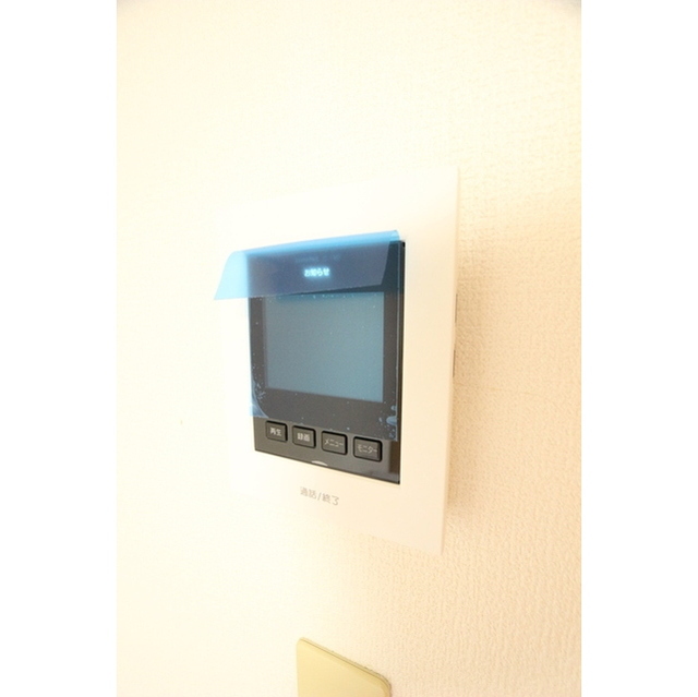 ラークヒル204号室 モニター付きインターホン