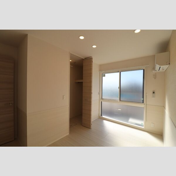 D-KISARIA　WⅠ102号室 洋室