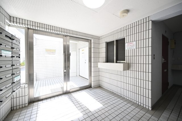 トップ金町3階 エントランス