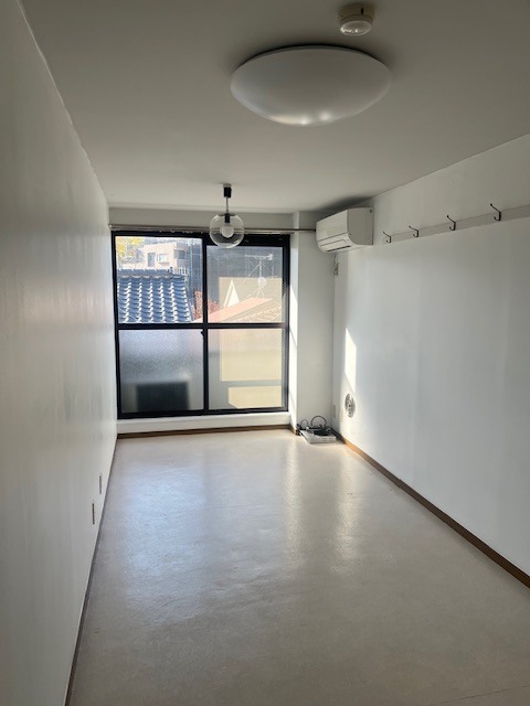 メゾンドK＆M3階 内観