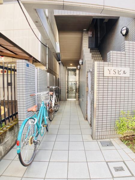 ＹＳビル3階 エントランス