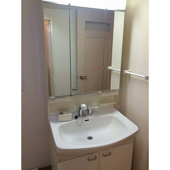 サングランパ0601号室 洗面台