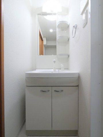 グランドパーク親水公園7階 同建物別部屋の参考画像