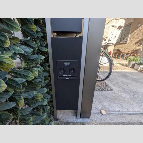 クレストコート自由が丘 宅配ボックス