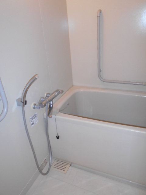 ラ・クラッセ西寺尾 お風呂