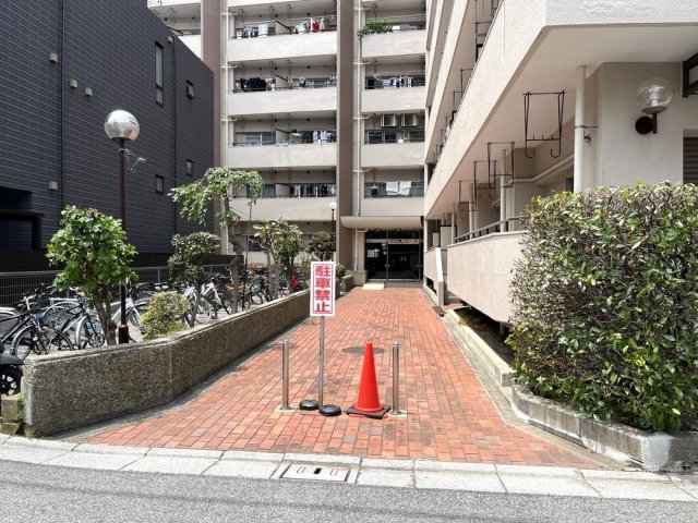 川口寿コーポ エントランス