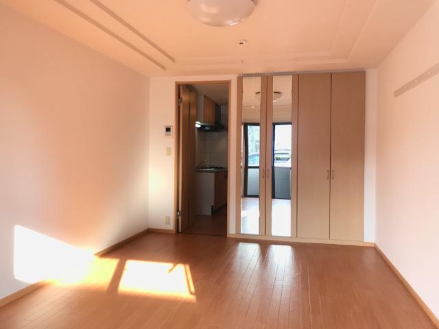 サムスィング成瀬 室内