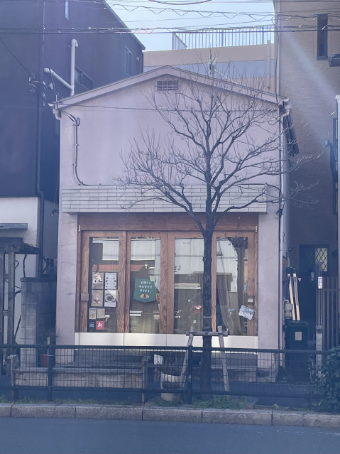 フラッフィー祐天寺104号室 ぶひぶひ(飲食店)まで122m