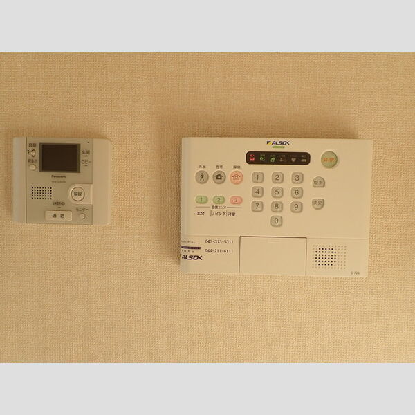 ルミエール　K306号室 TVインターホン・SECOM