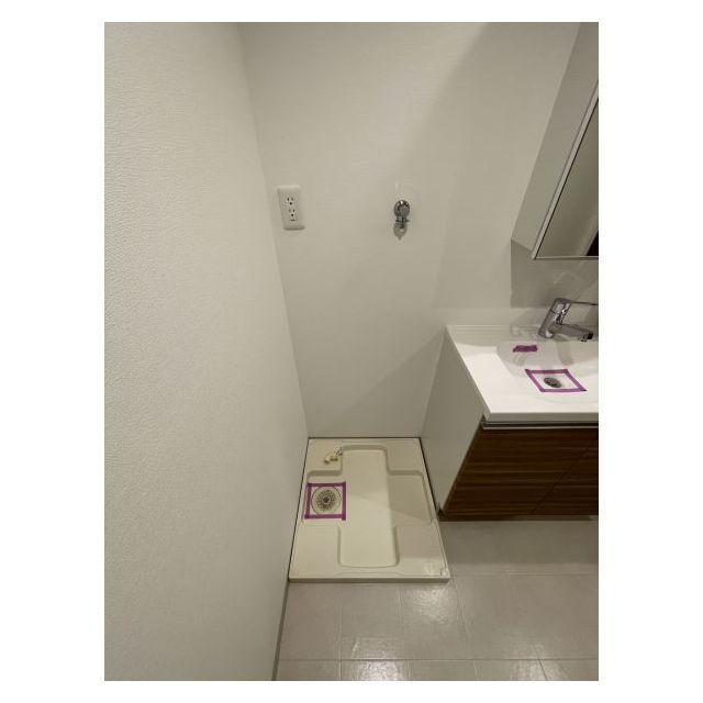 PASEO中目黒0202号室 洗濯機用防水パン