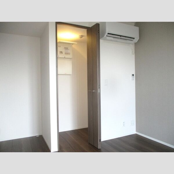 CLASSEUM都賀207号室 洋室