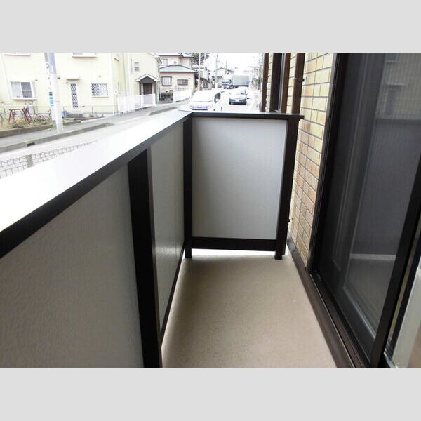 OLIVE ARBRE 30 バルコニー