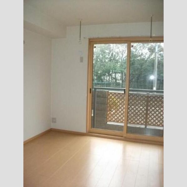 1stプレジオ102号室 南洋室