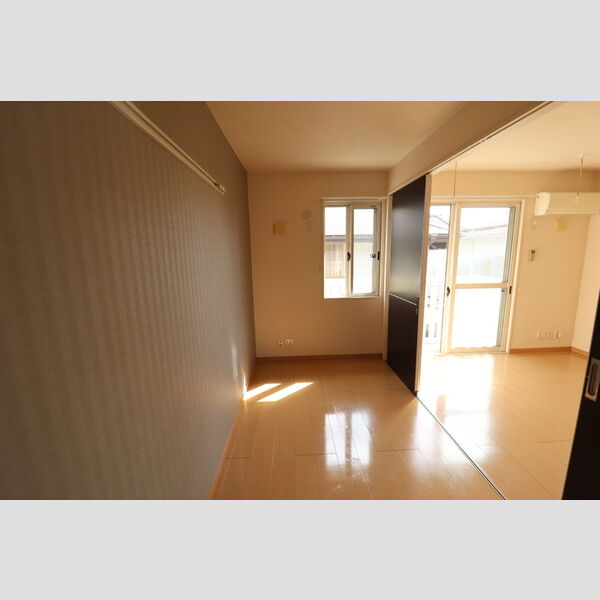 イオソレーユ　Ⅱ101号室 同建物別部屋の参考画像