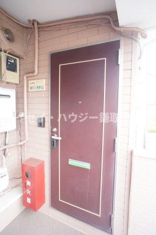 アーバンスクウェアーなかにしＮ棟0205号室 玄関